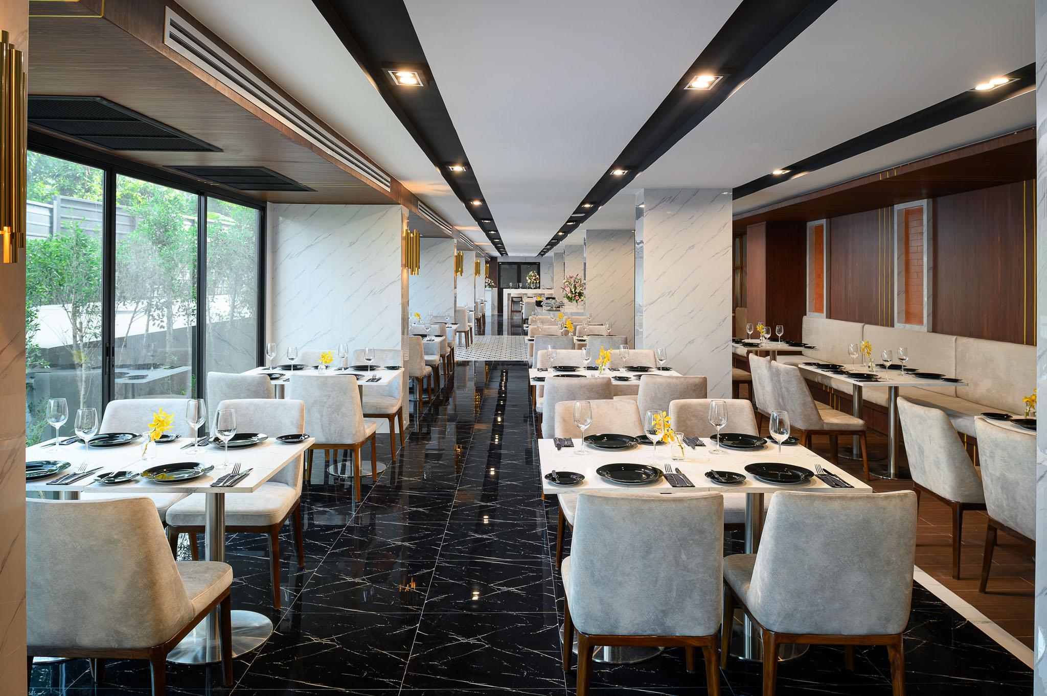 Mida Grande Resort Phuket Exterior photo