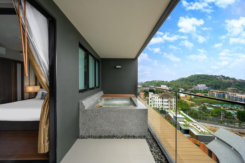 Mida Grande Resort Phuket Exterior photo